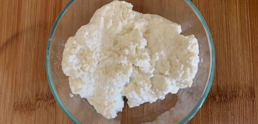 image for How to Make Homemade Ricotta & Making Cheese on a Cooking Vacation in Italy